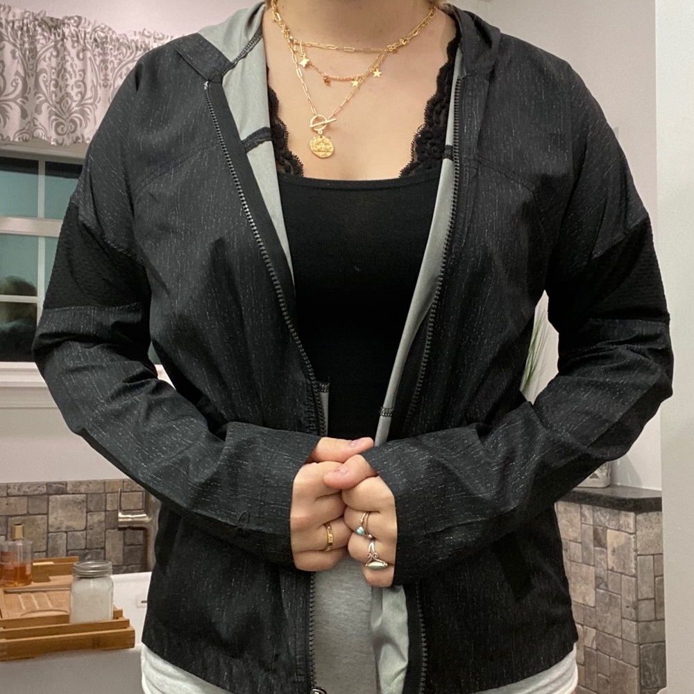 CHAMPION black windbreaker